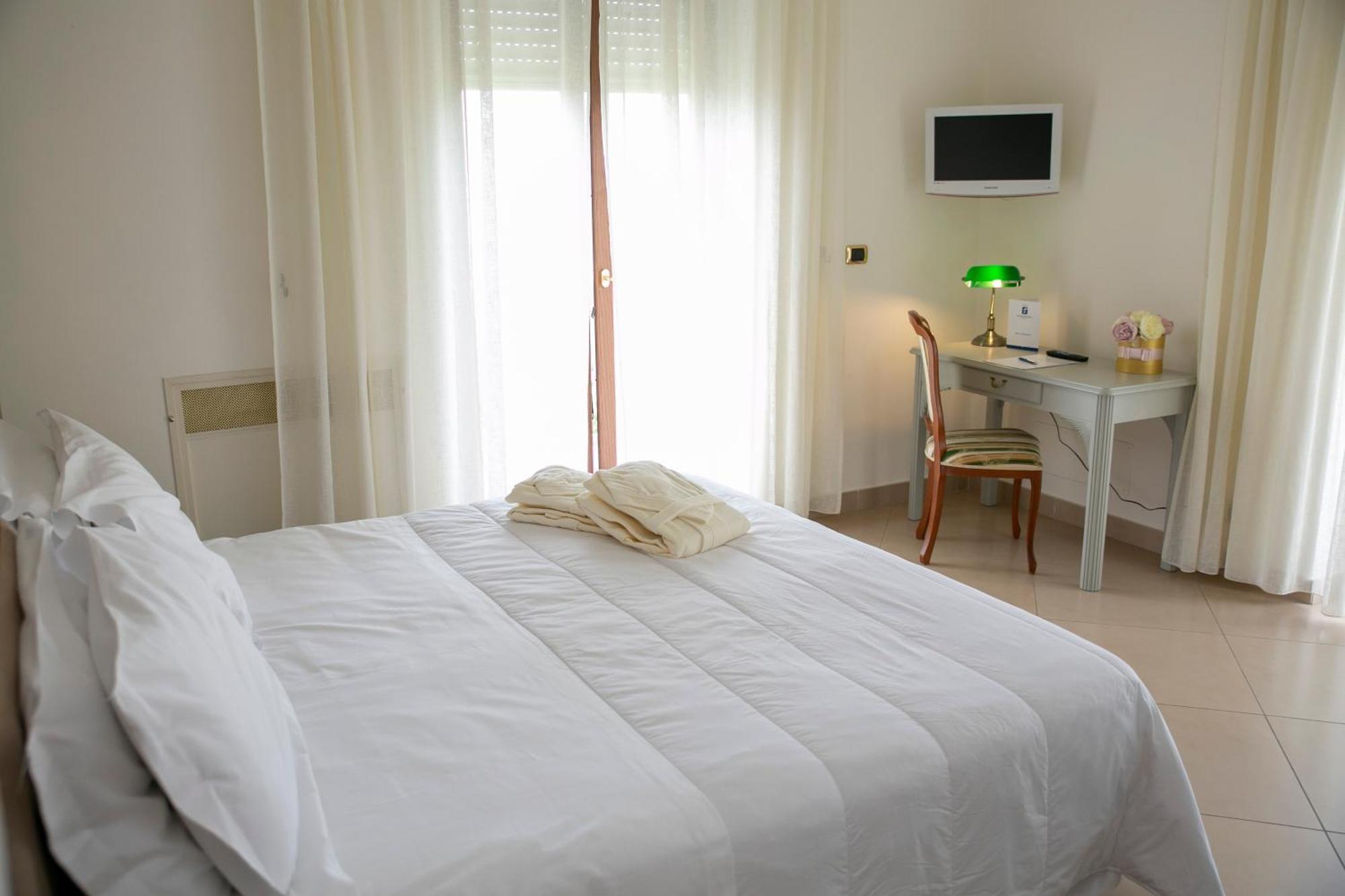 Resort Santangelo & Spa Pimonte Esterno foto
